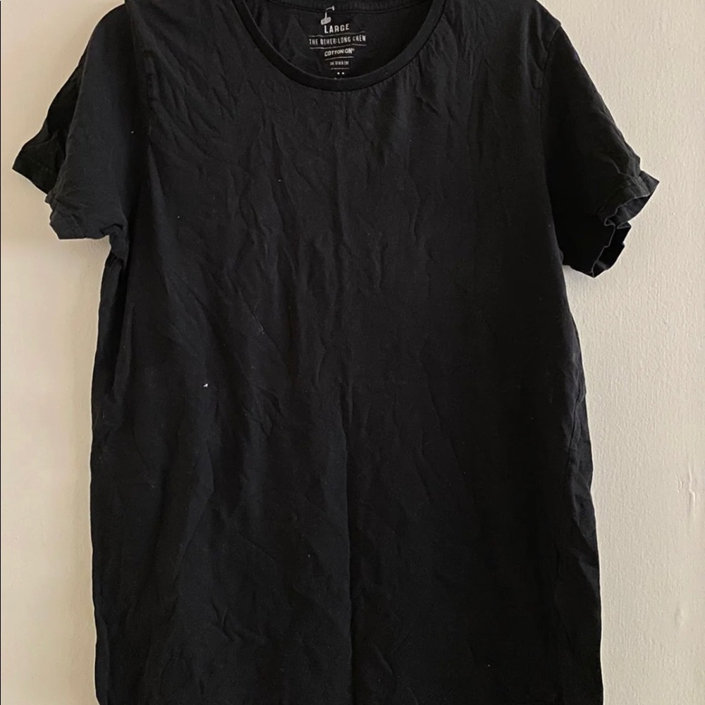 dark blue almost black men’s top